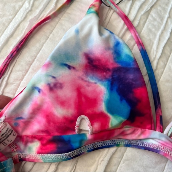 2/$30 NWT Triangle Bikini Top in Multicolor Tie Dye SZ 6 - Picture 7 of 11